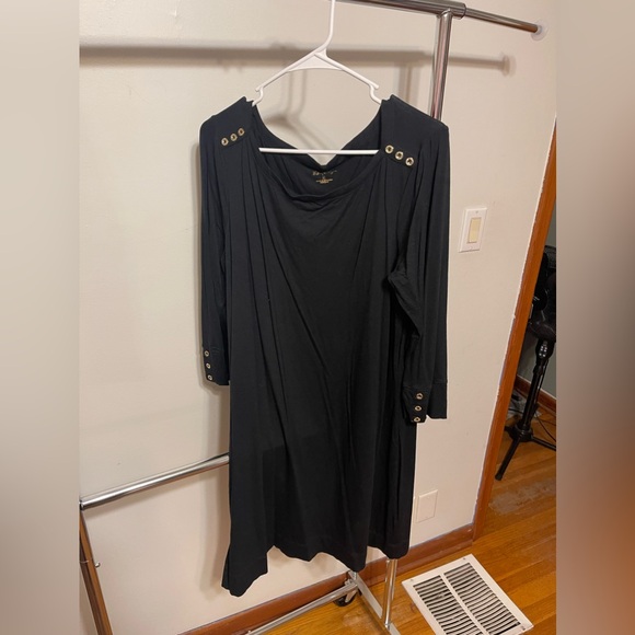 Lilly Pulitzer dress, black dress, size xl, gently used condition - Picture 1 of 2